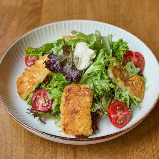 Izgara Hellim Salata